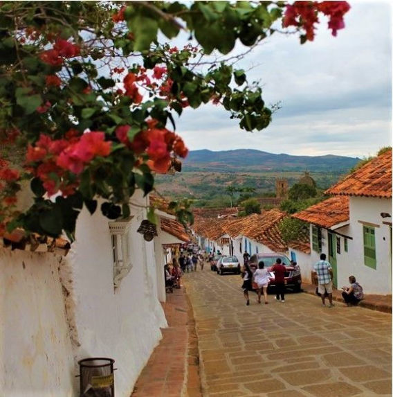 Excursion Terrestre a Santander desde Medellin con Viajes de Pueblo en Pueblo