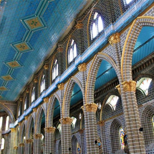 Tour al jardin con viajes de pueblo en pueblo