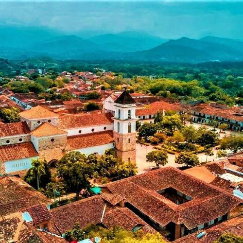 Tour a Santa fe de antioquia con viajes de pueblo en Pueblo